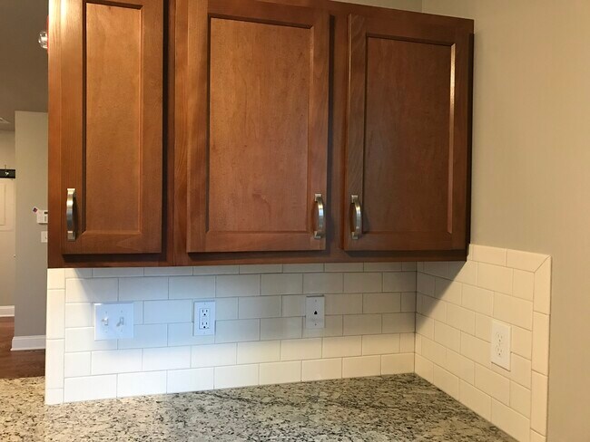 Building Photo - 3 Gaffers Ct