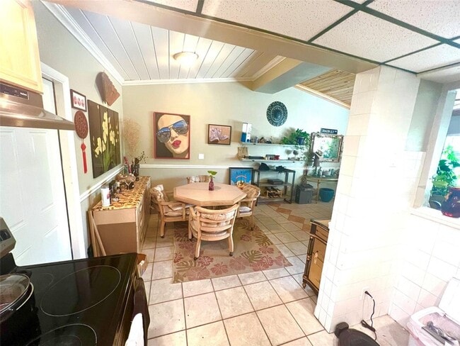 Building Photo - 725 Carolina Ave