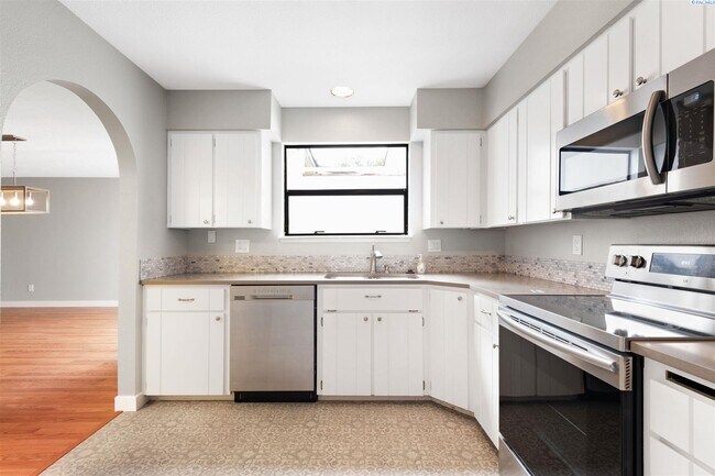 Building Photo - FURNISHED Condo at Meadow Springs Country Club