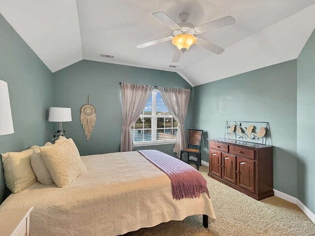 Building Photo - 663 Wyndham Way