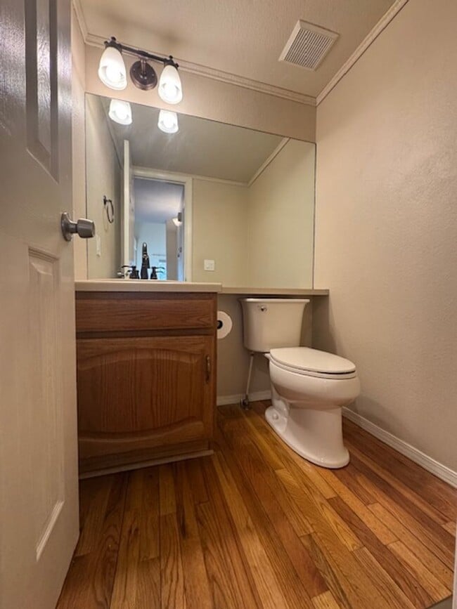 Building Photo - 3540 Cranswood Way