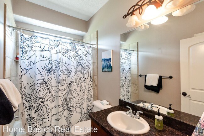 Building Photo - 6 br, 4.5 bath House - 9947 N Yorkshire Ct