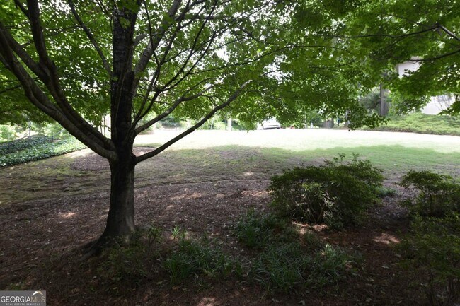 Building Photo - 282 Ardmore Cir NW