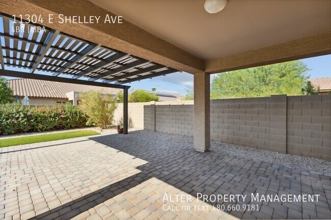 Building Photo - 11304 E Shelley Ave