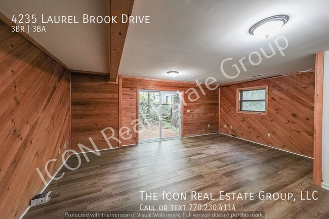 Building Photo - 4235 Laurel Brook Dr