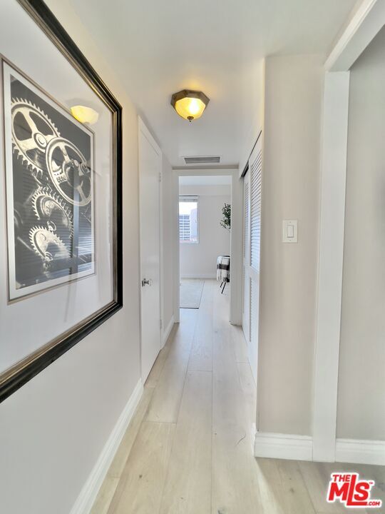 Building Photo - 969 Hilgard Ave