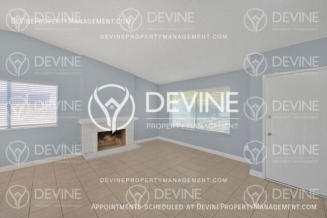 Building Photo - 2638 S Virginia Way