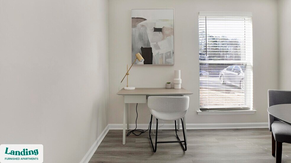 Building Photo - 3450 Manor Dr