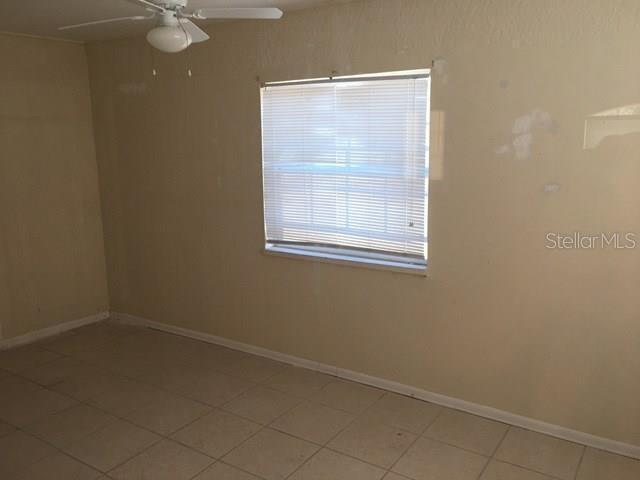 Building Photo - "Charming 3-Bed Oasis with 2 Baths - 1420 ...