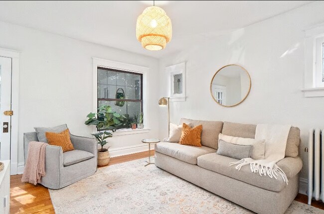 Building Photo - 2027-2029 Alfred Avenue, Unit 2029 A