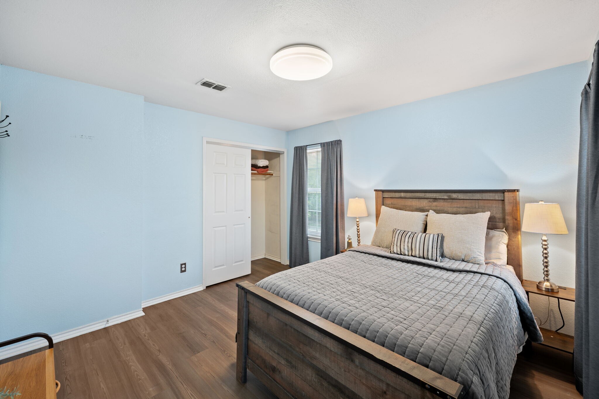 Building Photo - 141 Morningside Dr