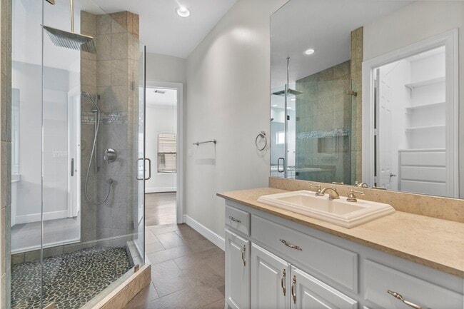 Building Photo - 4626 Braeburn Dr