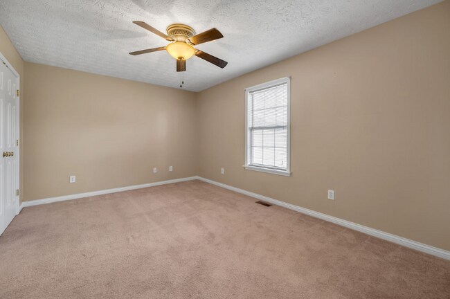 Building Photo - 1022 Fiddler Creek Way