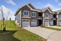 Building Photo - 2881 Blue Sage Dr