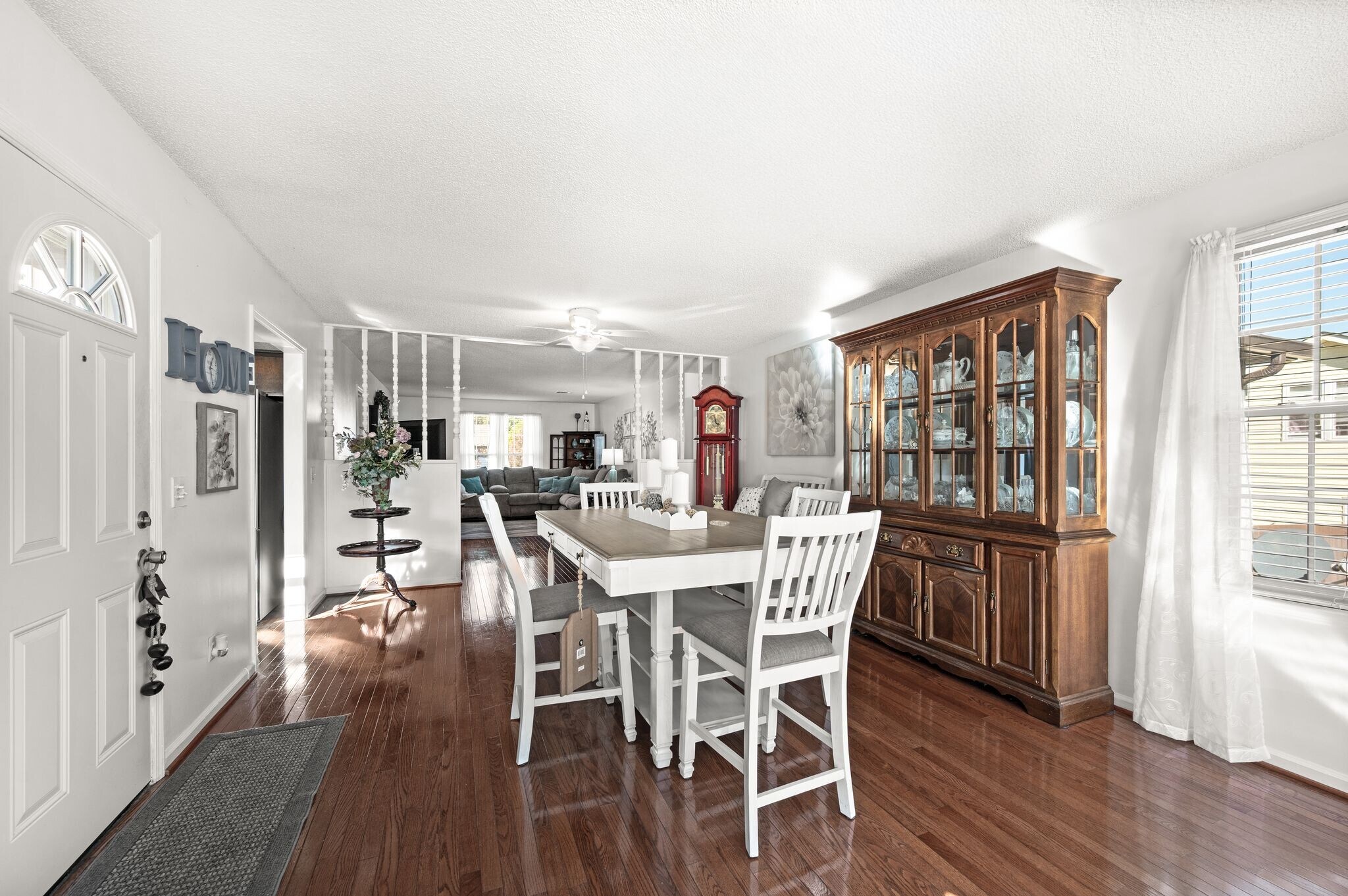 Building Photo - 808 Water View Ter