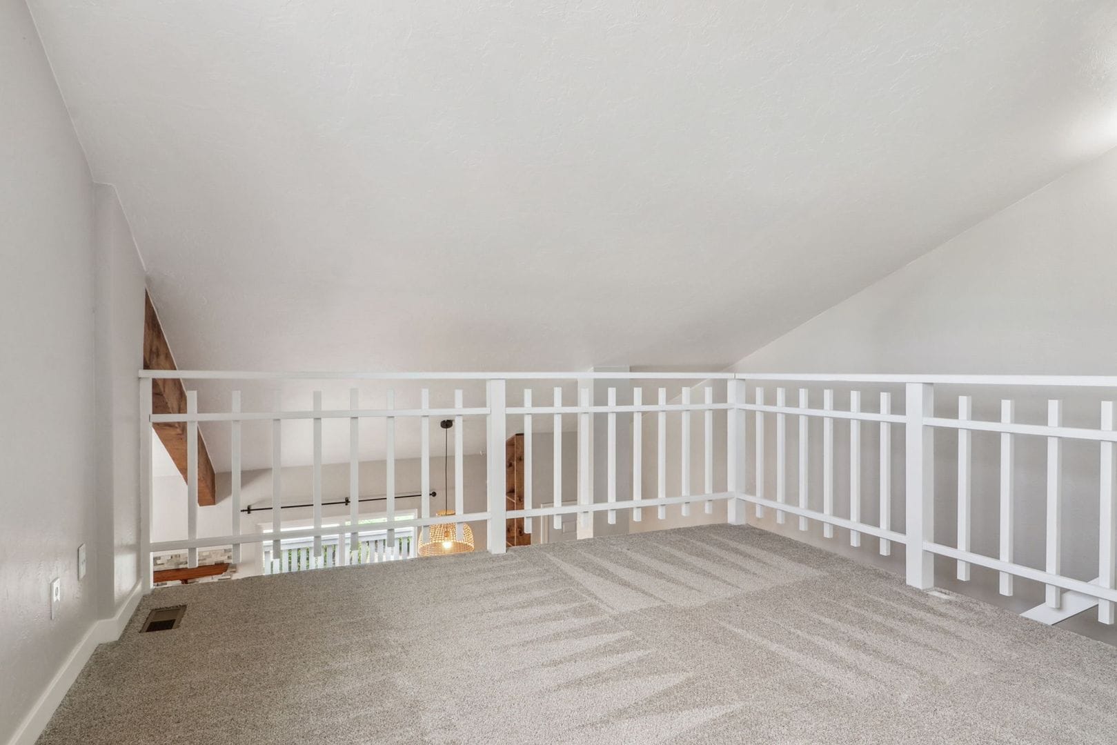 Building Photo - 1180 S Monaco St Pkwy