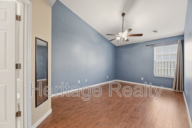 Building Photo - 8617 Little Field Way