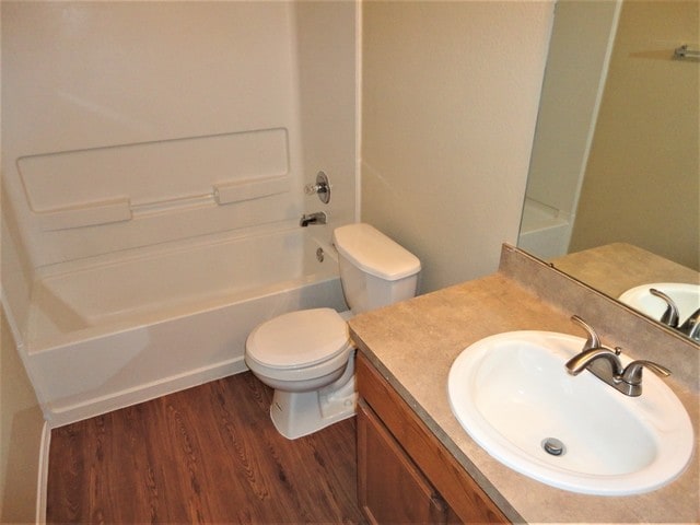 Building Photo - 802 Bandon Ln