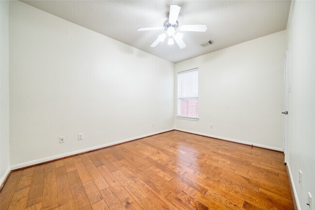 Building Photo - 8518 Lemonmint Meadow Dr