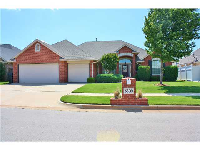 Primary Photo - 5609 Bent Creek Dr