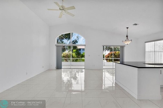 Building Photo - 9631 Orchid Grove Trail