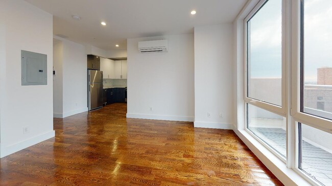 Building Photo - 13828 Queens Blvd