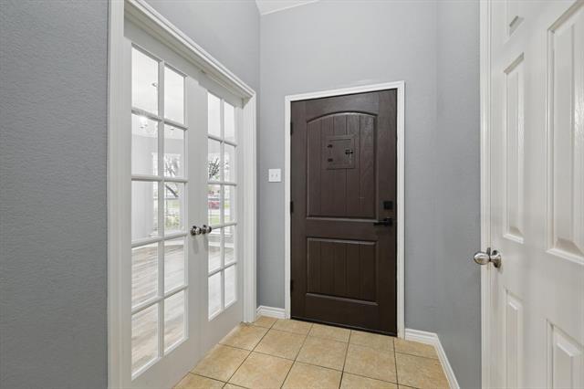 Building Photo - 812 Coppin Dr