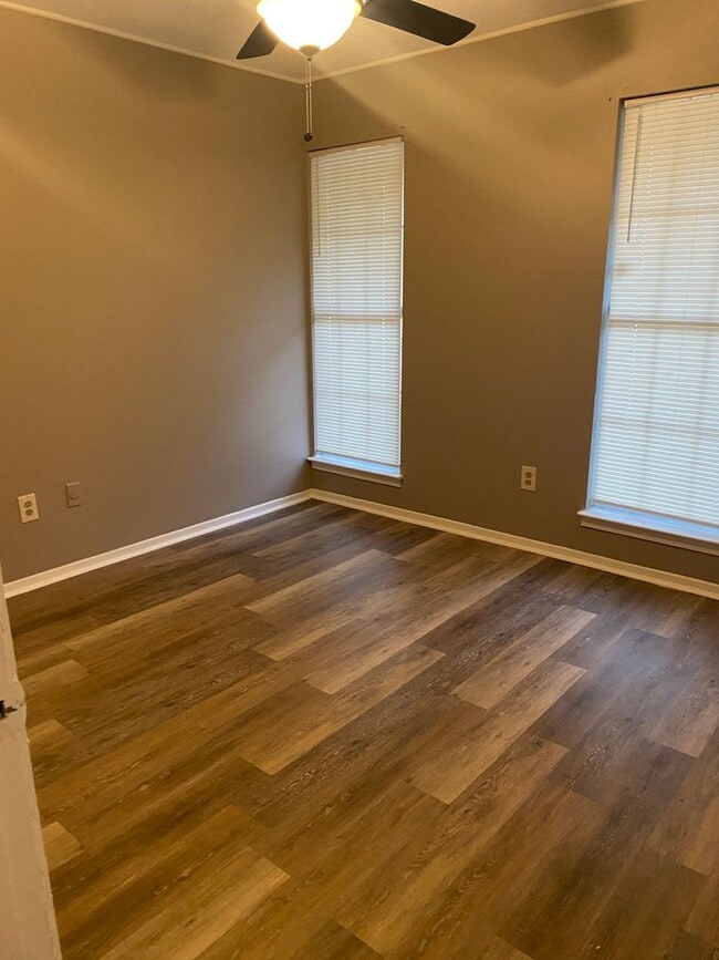 Building Photo - COMING SOON!! Spacious 3-Bedroom, 2-Bath Home in Horn Lake – Only $1,550/Month!