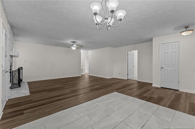 Building Photo - 6897 Candlewood Dr
