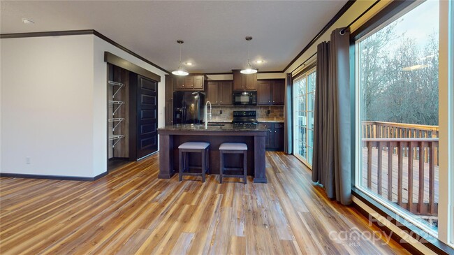 Building Photo - 7708 Waxhaw Hwy