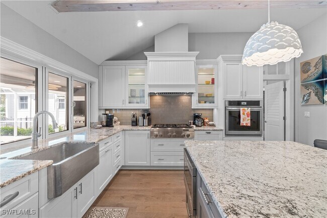 Building Photo - 1320 Marlin Dr