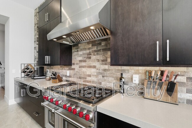 Building Photo - 10941 Earth Hues Ct