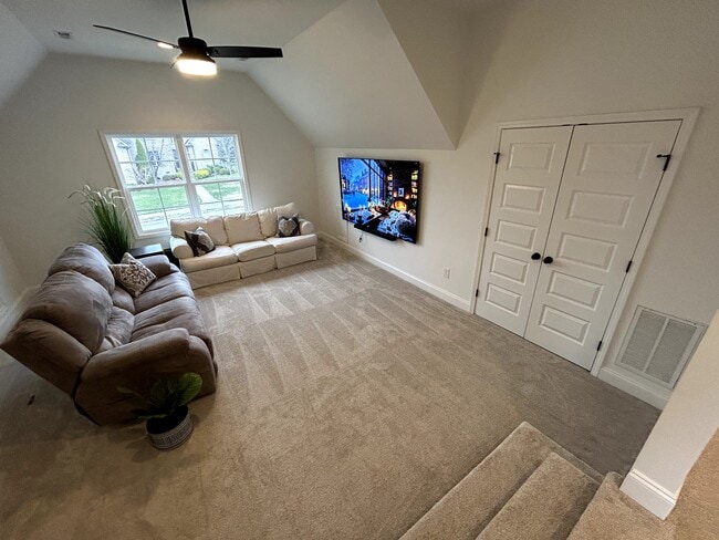 Building Photo - 1000 Alrich Ct