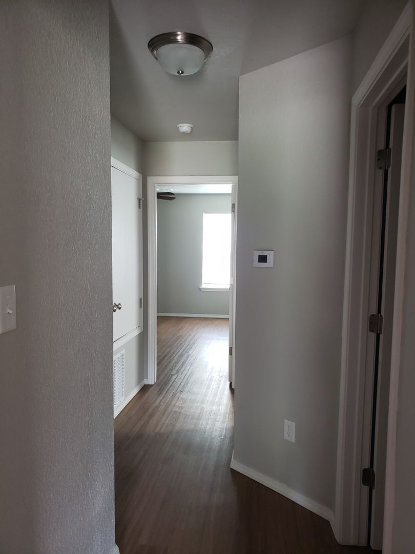 Building Photo - 2101 Ingalls Ln