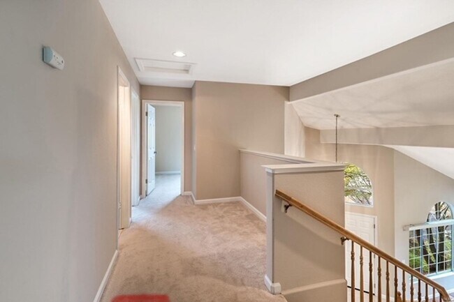 Building Photo - Solar - Huge Savings - 4 Bedrooms - 3 Bath...