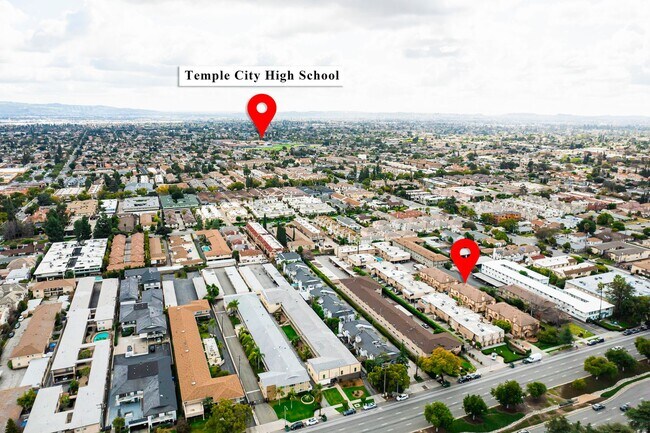 Building Photo - Three bedroom condo for lease in Arcadia