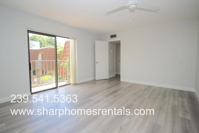 Building Photo - 5203 Cedarbend Dr