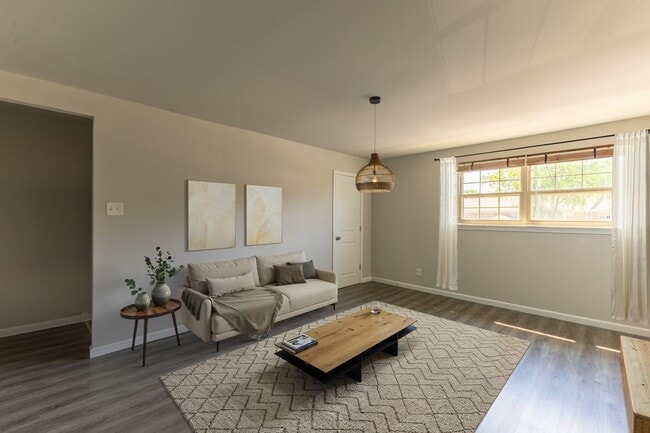 Building Photo - 101 E Gibbsboro Rd