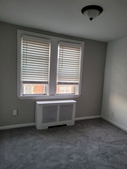 Building Photo - 4151 Gilham St