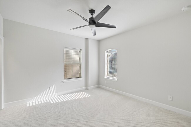 Building Photo - 623 Aspen Valley Ln