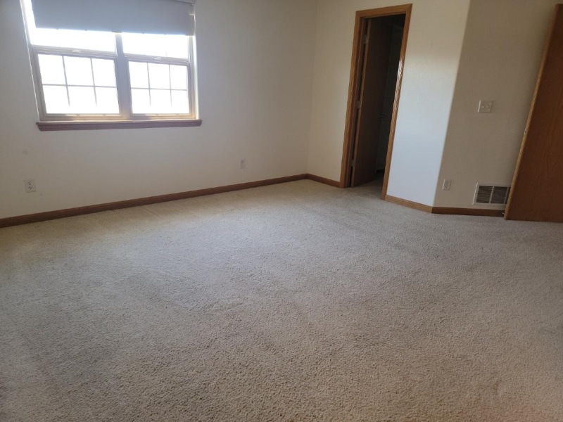 Building Photo - 7367 Carlin Grv