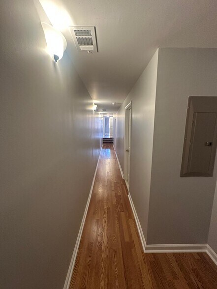 Building Photo - 1426 Madison Ave