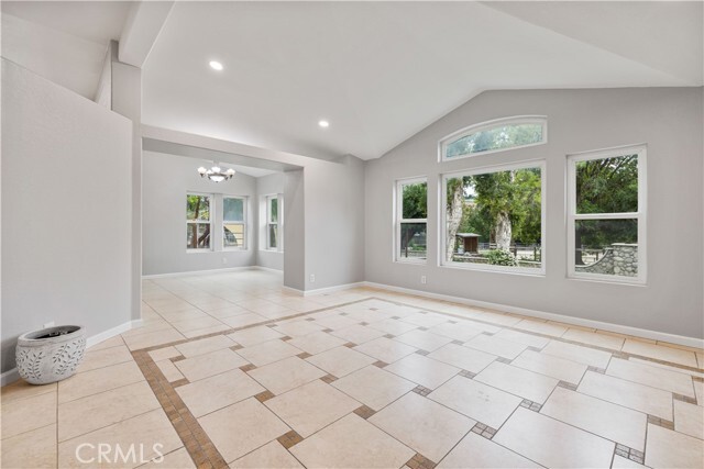 Building Photo - 15608 Tierra Rejada Rd