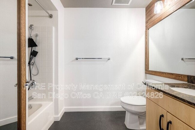 Building Photo - 777 Sixth Ave