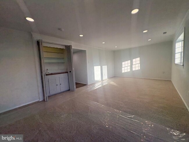 Building Photo - 119 E Padonia Rd