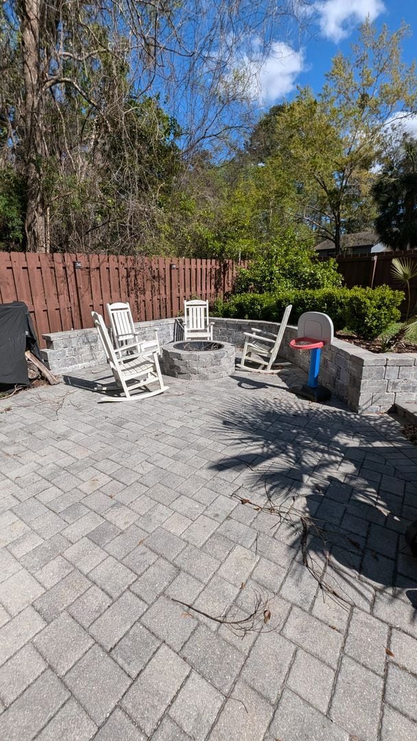 Building Photo - 4 Bedroom Single Family Home in Spring Creek