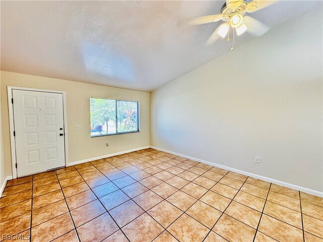 Building Photo - 17405 E Carnegie Cir