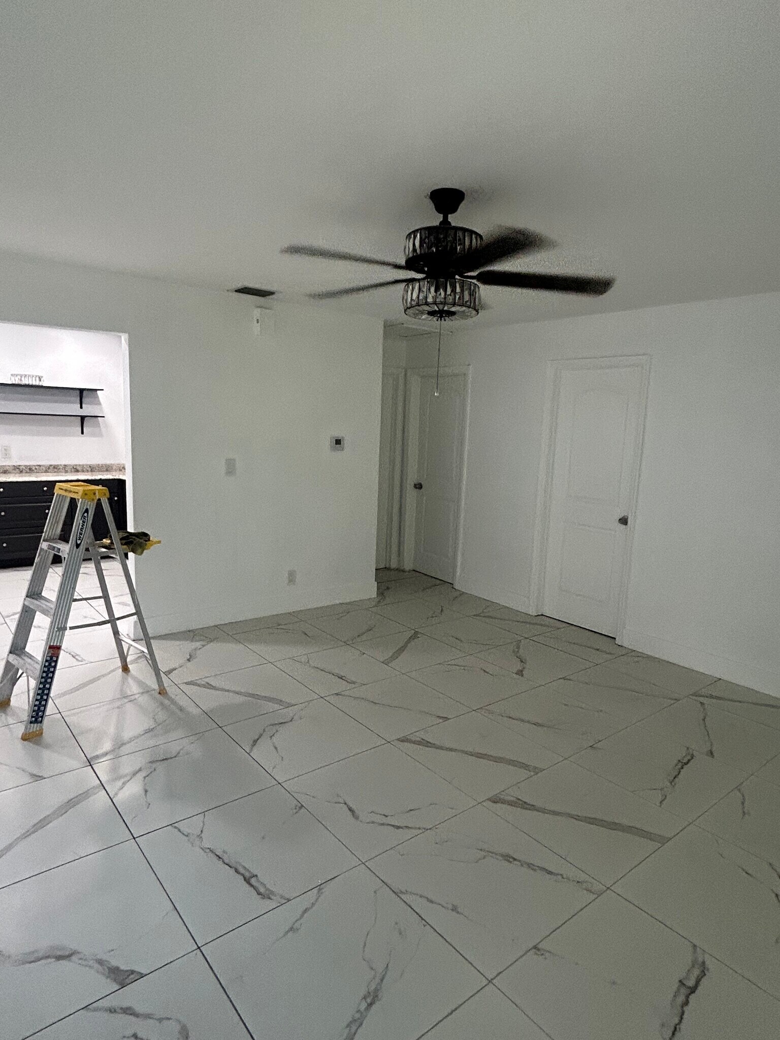 Building Photo - 154 NW 14th Way