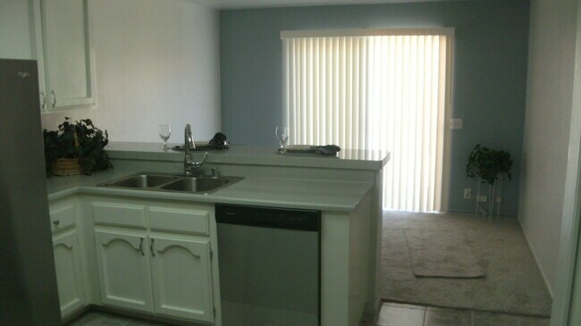 Snack Bar & Dining Area - 41590 Maroon Town Rd