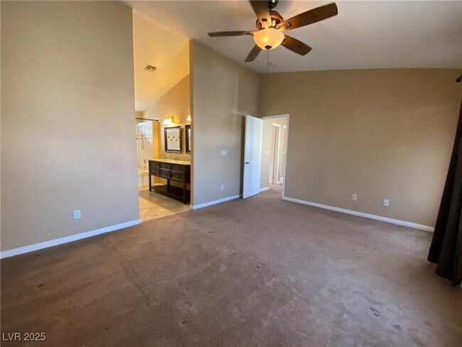 Building Photo - 4532 English Lavender Ave